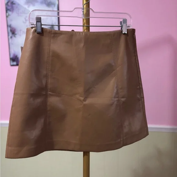 BNWT $88 Babaton Modern Mini Skirt Size 10 - Picture 3 of 7